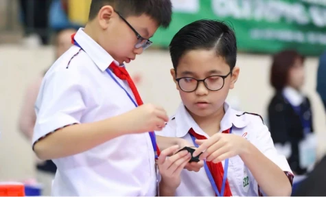 Thúc đẩy say mê và năng lực sáng tạo của học sinh qua giáo dục STEM