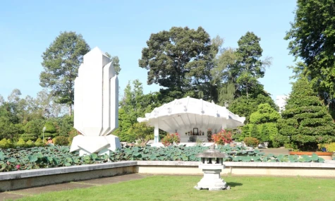 Câu chuyện cảm động của đồng bào Hòa An bảo vệ mộ Cụ Nguyễn Sinh Sắc