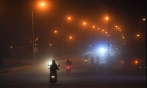 Chất lượng không khí Hà Nội tiệm cận mức nguy hại