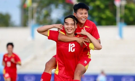 Thắng đậm Indonesia, tuyển nữ Việt Nam thẳng tiến chung kết