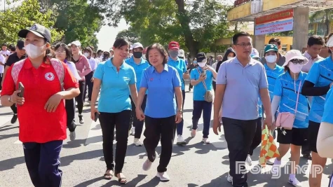 Xã Tân Hòa: Phát động hưởng ứng chương trình chạy bộ UPRACE 2025