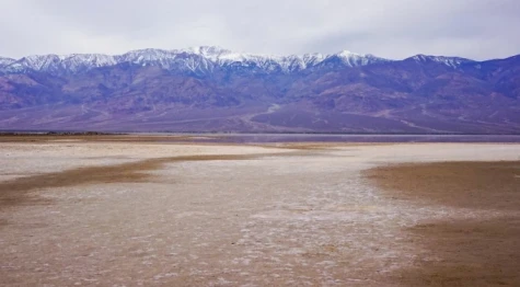 Hồ nước từ kỷ băng hà tái xuất hiện ở Thung lũng Chết