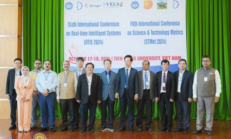 Thi đua nghiên cứu khoa học, nâng cao chất lượng đào tạo