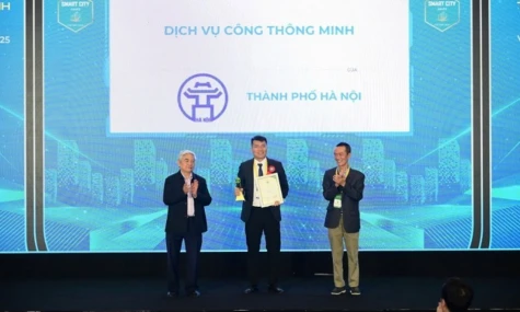 Ha Noi wins Viet Nam Smart City Award for smart public services