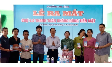Phường An Bình: Ra mắt mô hình Chợ 4.0 thanh toán không dùng tiền mặt