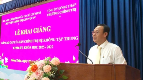 Đồng Tháp: Khai giảng Lớp Cao cấp lý luận chính trị hệ không tập trung K19B6