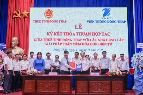 Bứt phá mạnh mẽ trên hành trình chuyển đổi số toàn diện