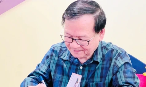 Nguyễn Nhật Ánh viết về tuổi thơ nhập cư