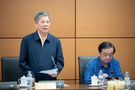 Khẳng định bản lĩnh và trách nhiệm 
trong một nhiệm kỳ đặc biệt