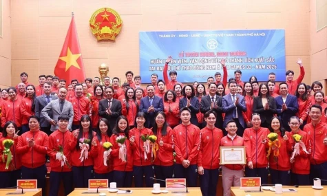 Ha Noi's athletes, coaches honoured for great success at SEA Games 33