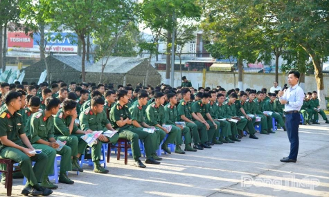 Đồng Tháp: Hơn 500 hạ sĩ quan, binh sĩ được quán triệt, phổ biến chế độ tiêu chuẩn khi xuất ngũ