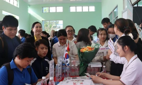 Ngày hội việc làm tại Trường Cao đẳng Cộng đồng Đồng Tháp