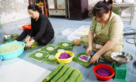 Đồng Tháp: Bánh tét Hội Gia tất bật vào xuân