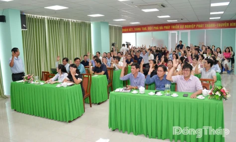 Thống nhất giới thiệu đồng chí Ngô Thị Ngọc Hạnh ứng cử đại biểu HĐND tỉnh nhiệm kỳ 2026 - 2031