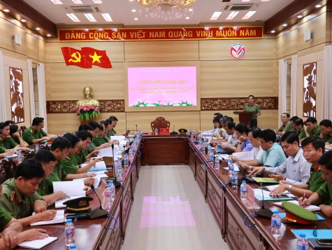 Kiên quyết đấu tranh phòng, chống tội phạm, ma túy hướng tới xây dựng xã không có ma túy