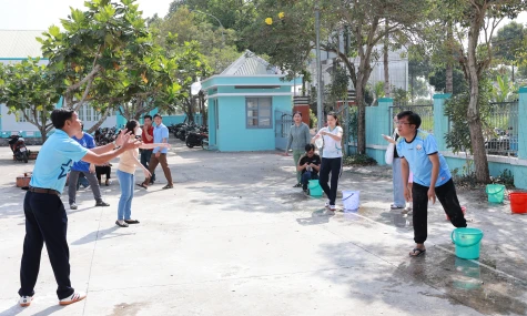 Công đoàn xã Tháp Mười tổ chức các hoạt động mừng Đảng - mừng Xuân năm 2026