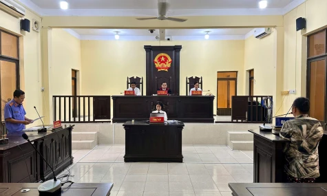 2 bị cáo tái phạm hành vi sử dụng ma túy và trộm cắp tài sản nhận án tù