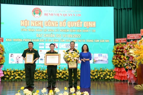 Khai trương Phòng khám Bác sĩ gia đình, Trung tâm Sản - Nhi và tầm soát ung thư.