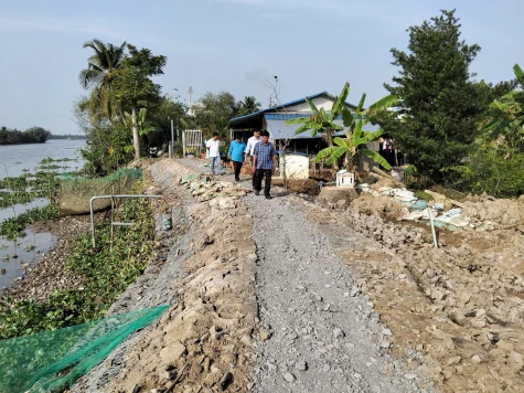 Xã Ngũ Hiệp: Nghiệm thu công trình xử lý sạt lở bờ Bắc sông Năm Thôn