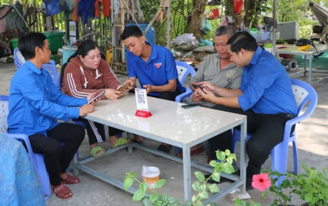 Đồng Tháp: Phát huy vai trò xung kích của thanh niên trong chuyển đổi số