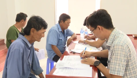 Phường Mỹ Phong: Tổ chức bốc thăm tái định cư Dự án Đường giao thông hai bên bờ sông Bảo Định