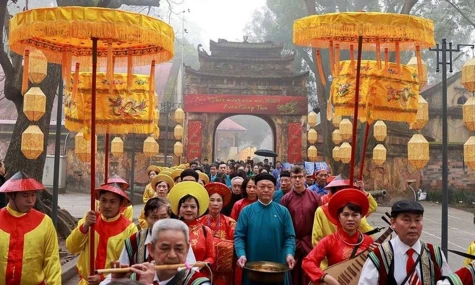 Traditional Tet rituals showcased at Thang Long Imperial Citadel