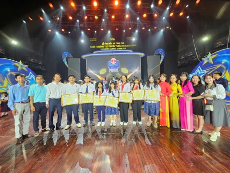 Ươm mầm nguồn nhân lực sáng tạo
cho tương lai