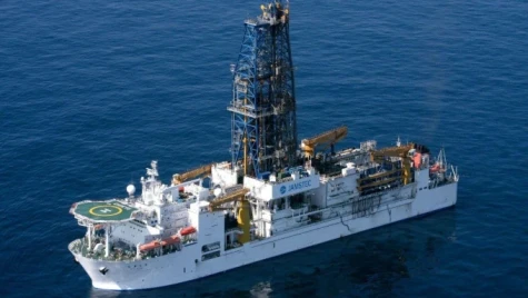 Nhật Bản thử nghiệm khai thác đất hiếm từ đáy biển sâu 6.000 m