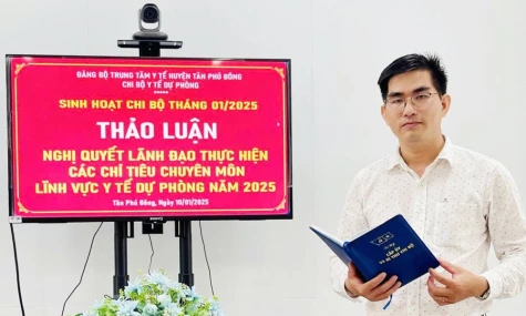 Bí thư Chi bộ tiêu biểu của ngành Y tế cơ sở