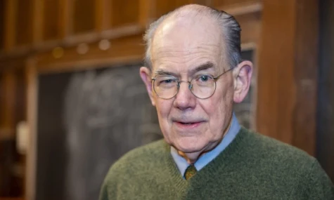 Cuộc chiến để gỡ video deepfake của học giả Mỹ