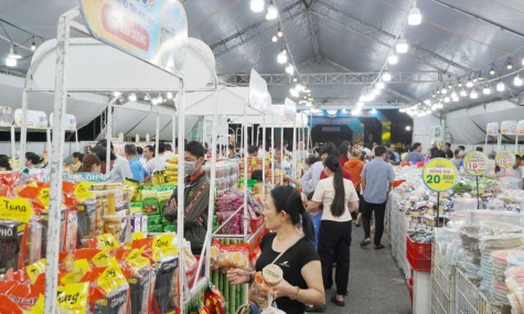 Thiết thực từ các Chương trình 
đưa hàng Việt về nông thôn