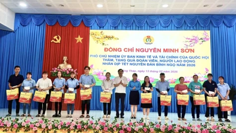 Niềm vui ngày cận tết của đoàn viên, người lao động có hoàn cảnh khó khăn
