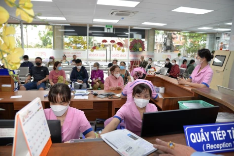 Hệ thống y tế ngoài công lập: Góp phần giảm tải bệnh viện công sau tết