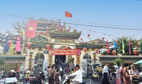 Gìn giữ và phát huy truyền thống văn hóa tết Việt