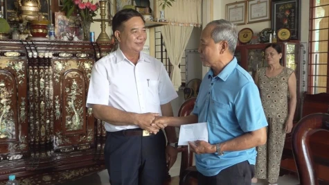 Dấu ấn chăm lo an sinh dịp tết