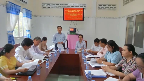 Đoàn công tác Ban bầu cử HĐND tỉnh kiểm tra công tác chuẩn bị bầu cử tại đơn vị bầu cử số 24