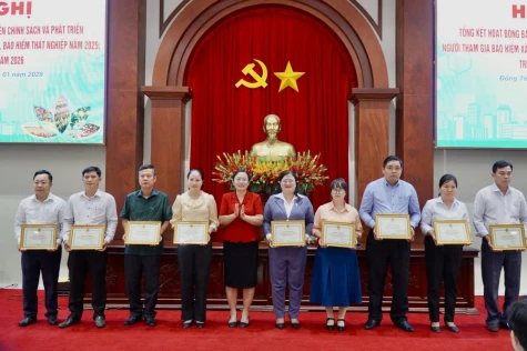 Xã Long Bình: Nhiều giải pháp vận động người dân tham gia bảo hiểm xã hội tự nguyện