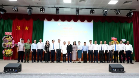 Bệnh viện Đa khoa Tiền Giang: Họp mặt Kỷ niệm 71 năm Ngày Thầy thuốc Việt Nam
