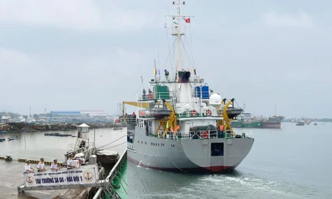 Mang thùng phiếu ra biển, Vùng 2 Hải quân đảm bảo quyền bầu cử cho chiến sĩ nơi đầu sóng