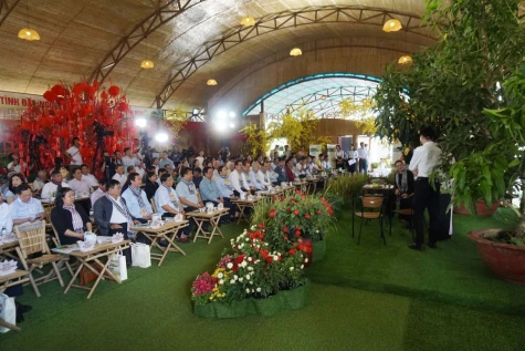 Đồng Tháp nâng tầm “Người nông dân chuyên nghiệp” trong kỷ nguyên hội nhập và chuyển đổi số