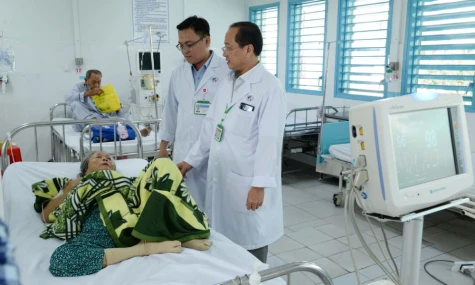 Chuyển đổi số để nâng tầm chăm sóc sức khỏe Nhân dân