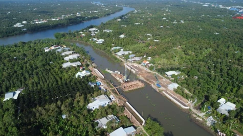 Tăng tốc triển khai thi công cống Trà Tân và cống 26-3