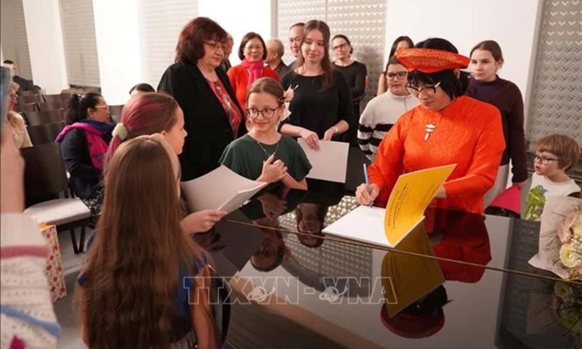 Concert creates a musical dialogue between Viet Nam and Slovakia