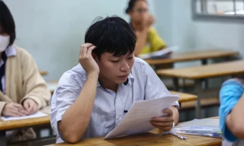 16 đại học công bố học phí, hầu hết tăng