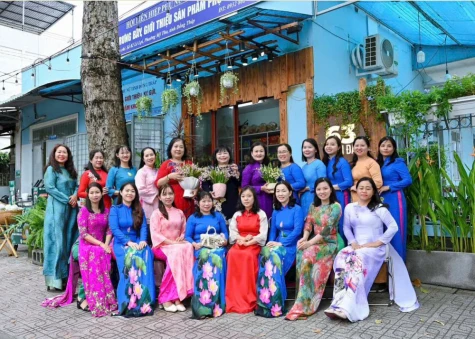 Phụ nữ Đồng Tháp lan tỏa vẻ đẹp áo dài truyền thống