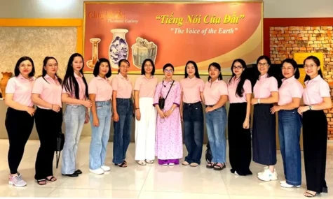 Nhiều đoàn khách tham quan Bảo tàng Phụ nữ Nam Bộ dịp 8-3