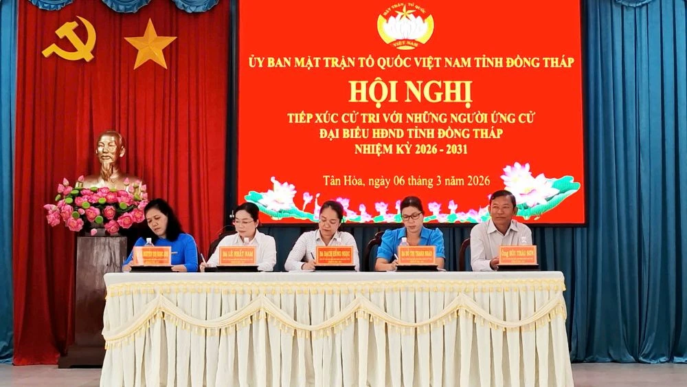 Ứng cử viên đại biểu Hội đồng nhân dân tỉnh đơn vị bầu cử số 27 tiếp xúc cử tri