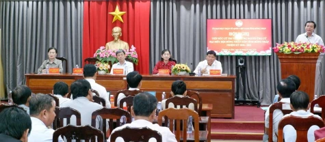 Ứng cử viên đại biểu Hội đồng nhân dân tỉnh đơn vị bầu cử số 3 tiếp xúc cử tri phường An Bình