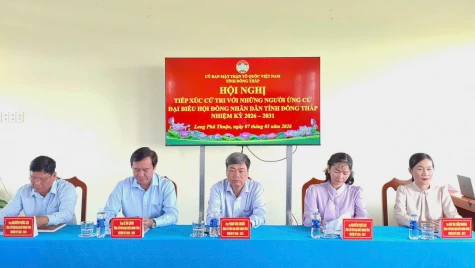 Ứng cử viên đại biểu Hội đồng nhân dân tỉnh tiếp xúc cử tri xã Long Phú Thuận và phường Mỹ Ngãi