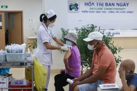 39 thuốc sinh học sắp hết độc quyền, mở cơ hội giảm chi phí trị ung thư